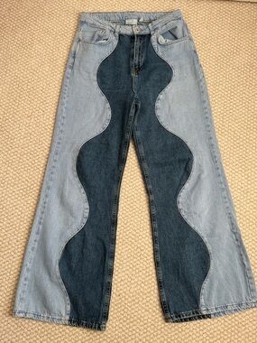 Two-Tone Wave Panel Wide-Leg Jeans - Light & Dark Blue